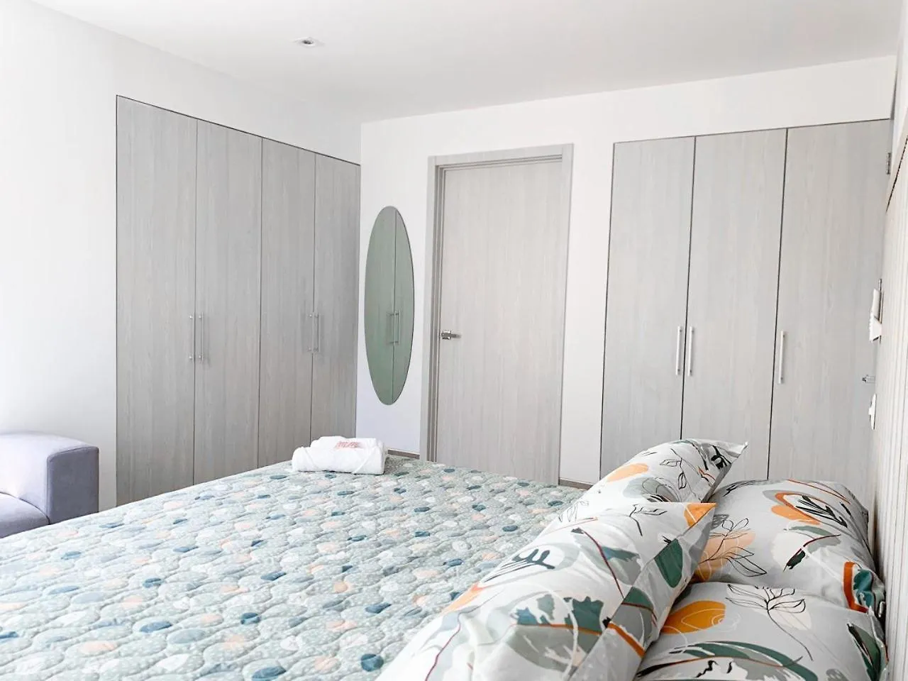 Apartmán Suites Empresariales Cerca De Omni Hospital, Solaris , Mall Del Sol, Guayaquil
