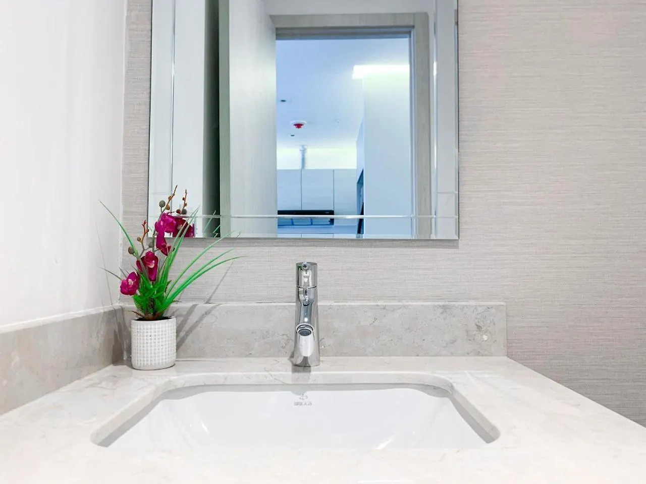 Suites Empresariales Cerca De Omni Hospital, Solaris , Mall Del Sol, Guayaquil Apartmán