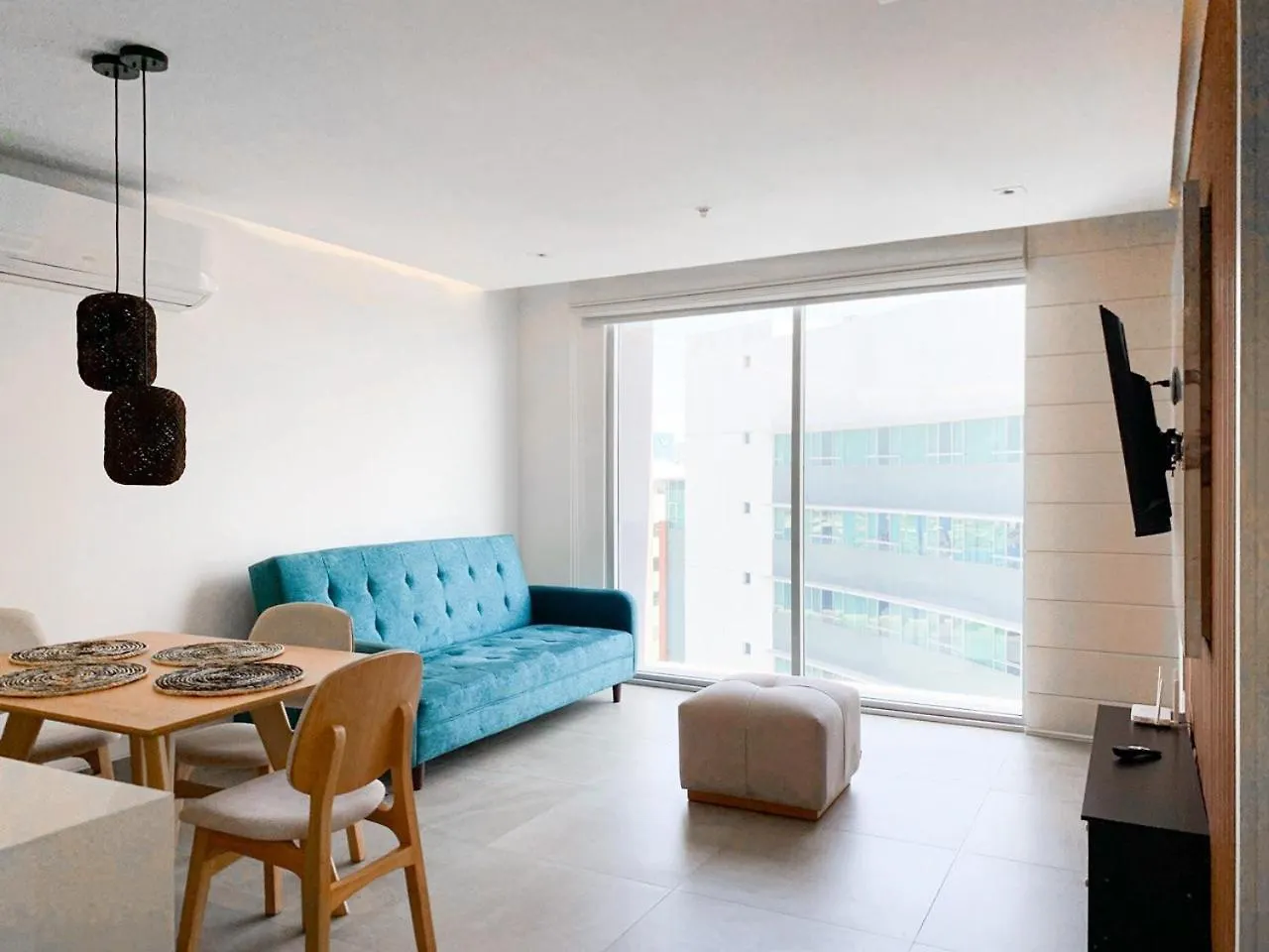 Suites Empresariales Cerca De Omni Hospital, Solaris , Mall Del Sol, Guayaquil 0*,